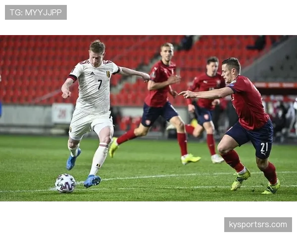 德布劳内与伊涅斯塔的进攻创造力差异及其在不同战术体系中的适配性解析